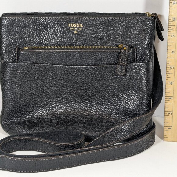 Fossil Genuine Leather Crossbody Hobo Pebbled Leather Nice Soft Marissa Tessa - Picture 5 of 11